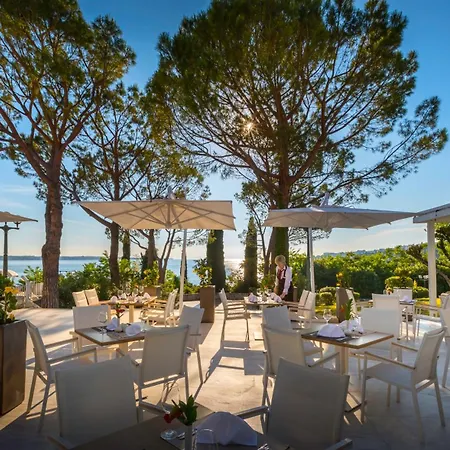 Remisens Metropol 5*