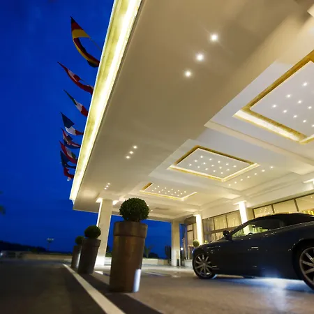 酒店 Remisens Metropol 5*